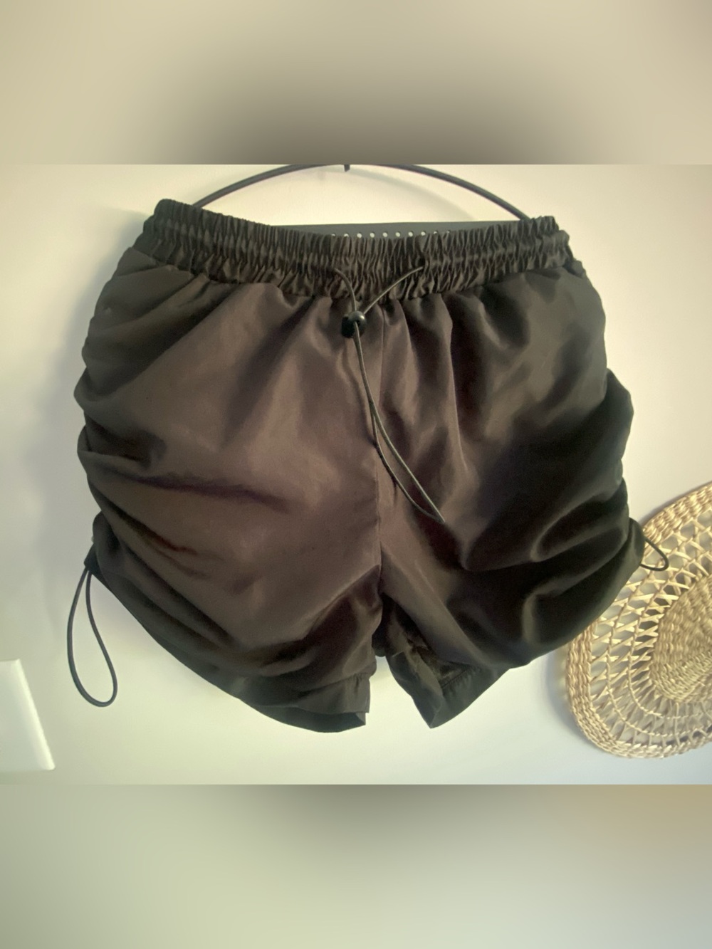 Jolie & Joy by FCT With Love Black Athletic Drawstring Ruched Women’s Shorts
